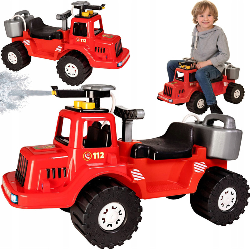 Fire truck ride-on with water pump