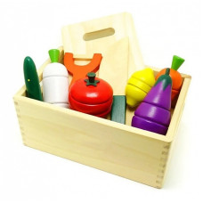 MPORT Wooden vegetables and tools in a box MXA127